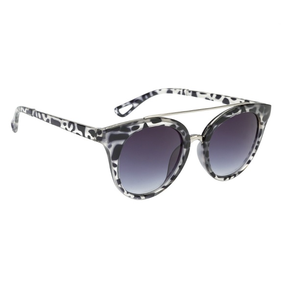 Fashion Accessories - Retro Cat Eye Clear Animal Print Sunglasses